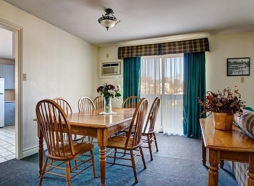 Picton Harbour Inn Extérieur photo